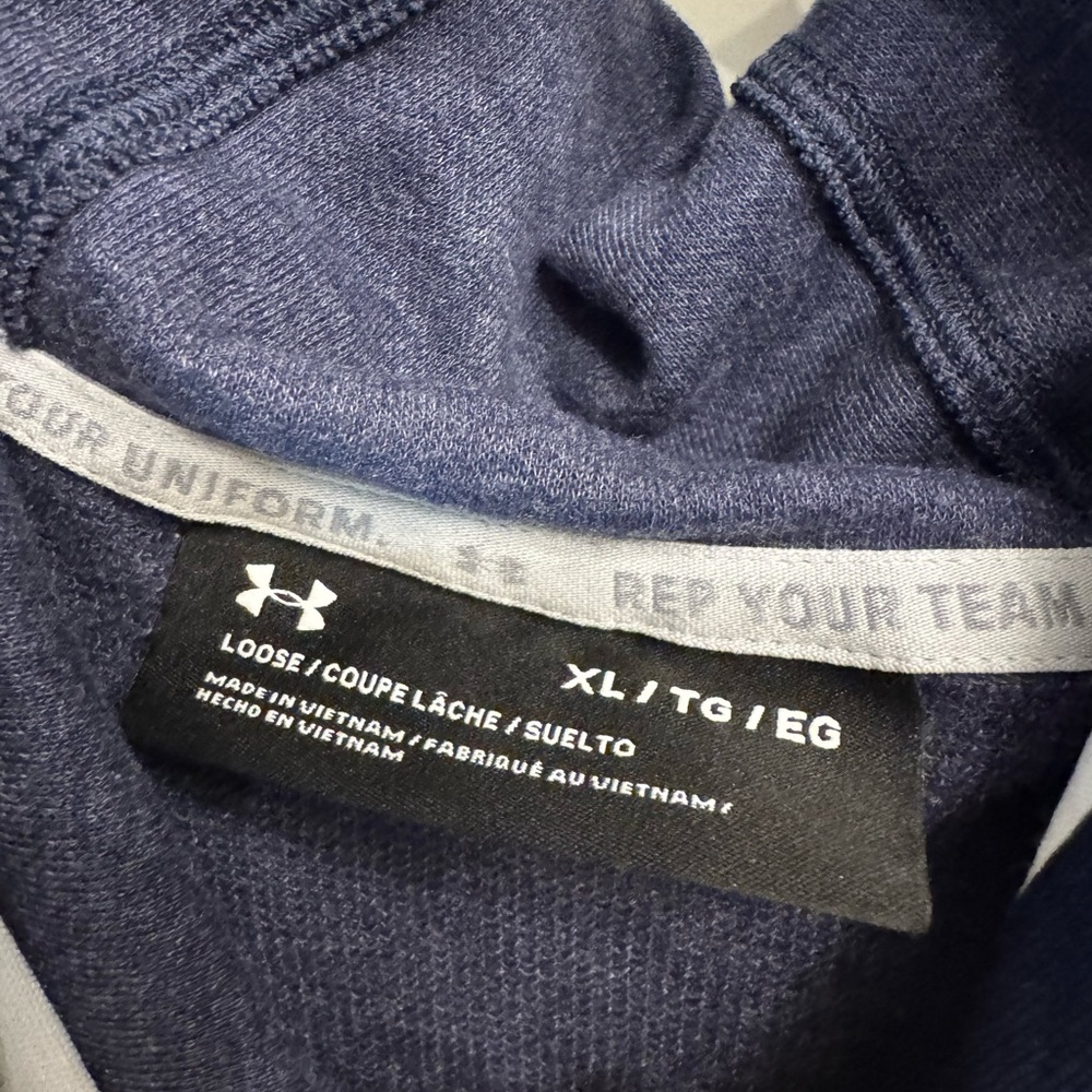 Under Armour Auburn Tigers Hoodie XL Navy Pullover Sweatshirt NCAA Graphic - Picture 3 of 4